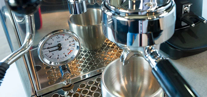 Bezzera BZ10 Espresso Machine - Image 9