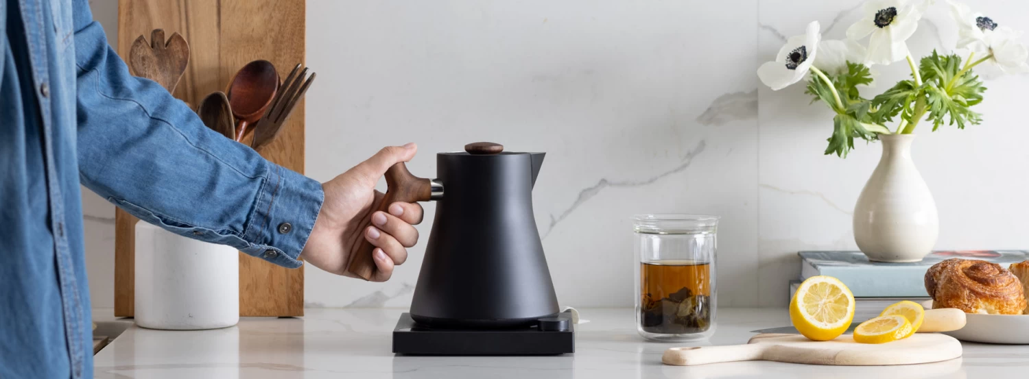 Fellow Corvo EKG 0.9L Electric Kettle - Matte Black With Walnut Accents - Image 2