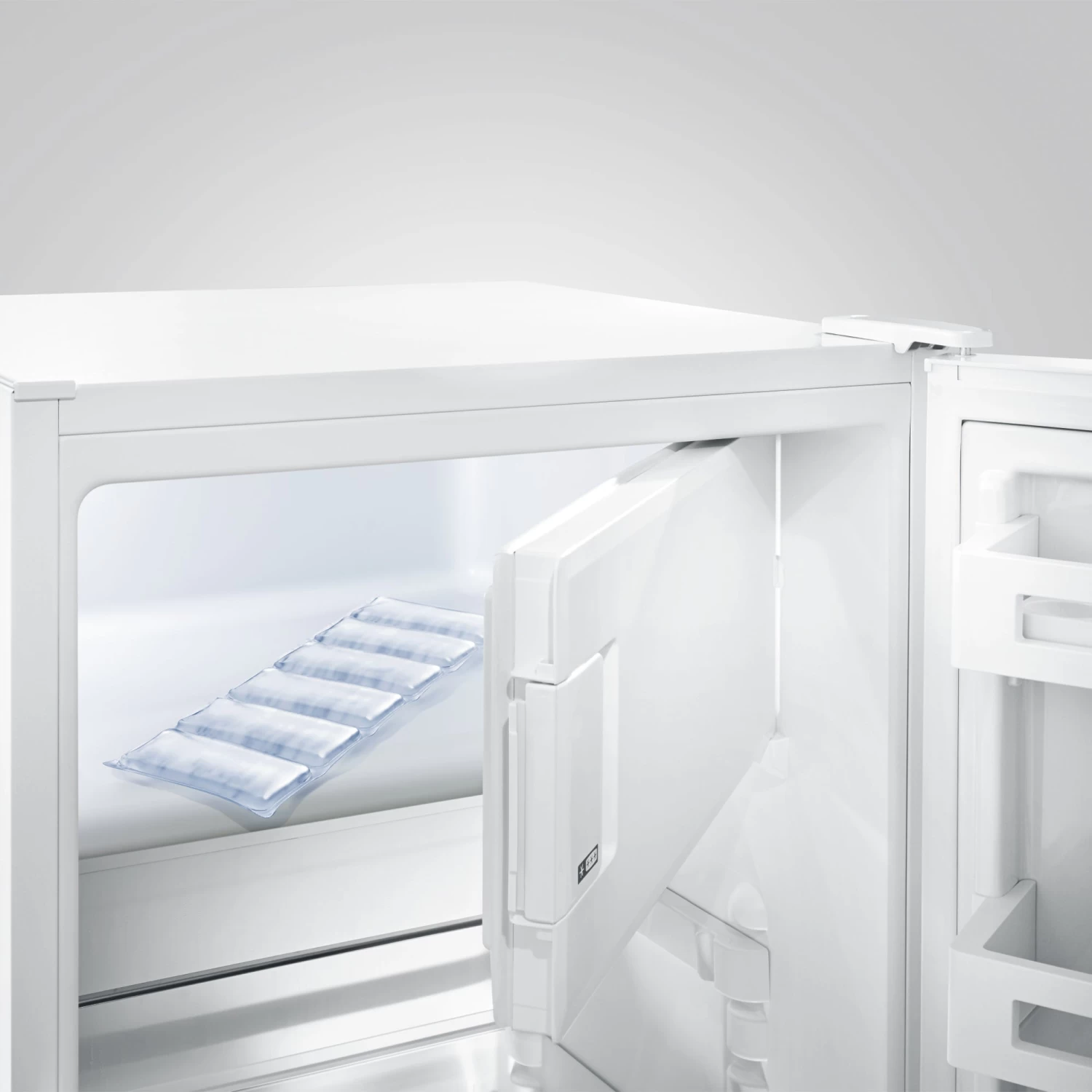 JURA Glacette Milk Cooling Sleeve - White - Image 7