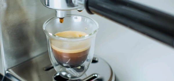 DeLonghi EC685BK Dedica Deluxe Espresso Machine - Black - Image 9