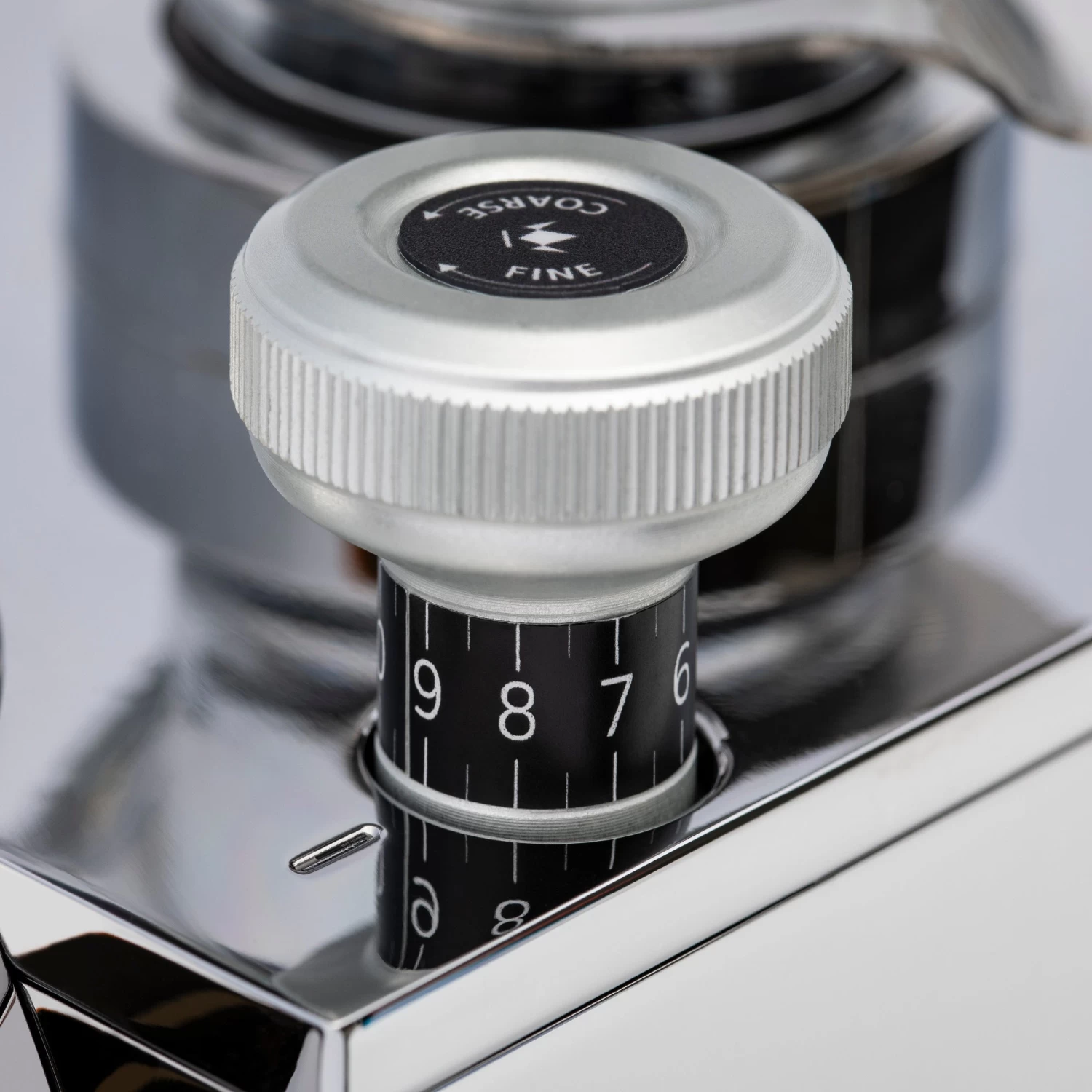 LX Edison 65 SD Espresso Grinder - Chrome - Image 6