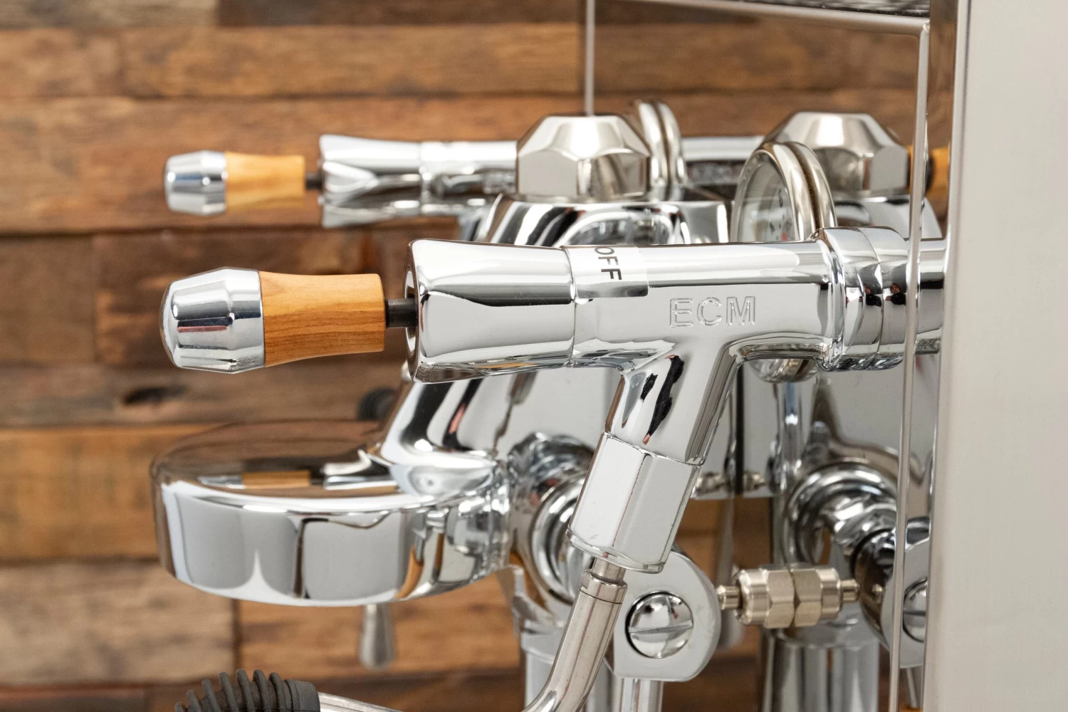 ECM Synchronika Espresso Machine - Olive Wood - Image 7