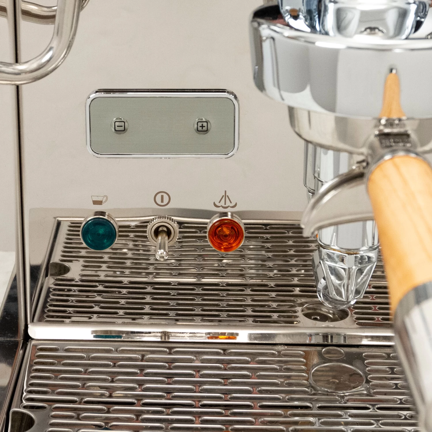 ECM Synchronika Espresso Machine - Olive Wood - Image 9