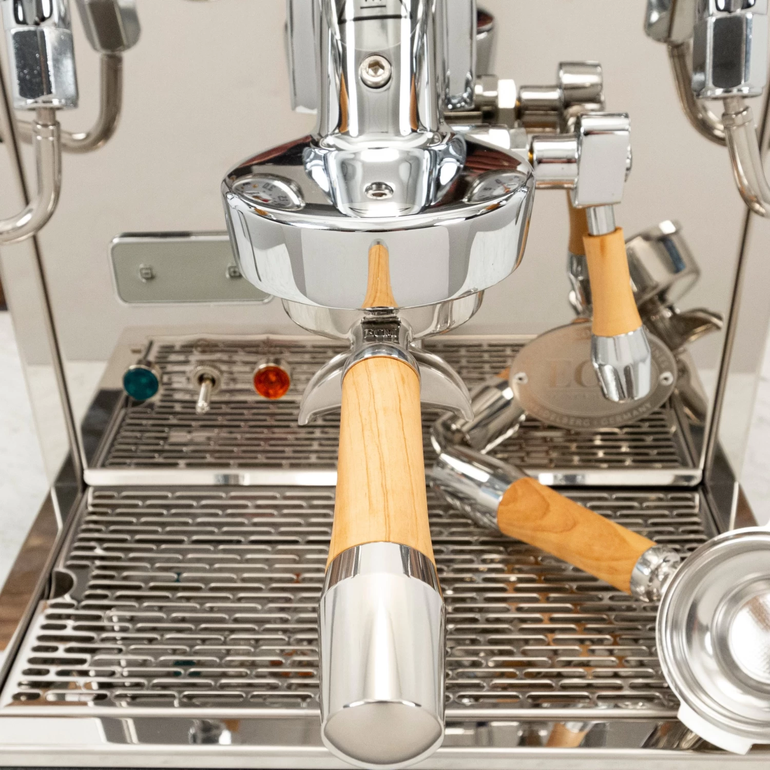 ECM Synchronika Espresso Machine - Olive Wood - Image 12