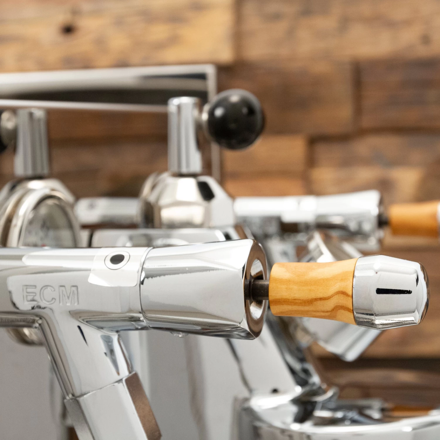 ECM Synchronika Espresso Machine With Flow Control - Olive Wood - Image 17