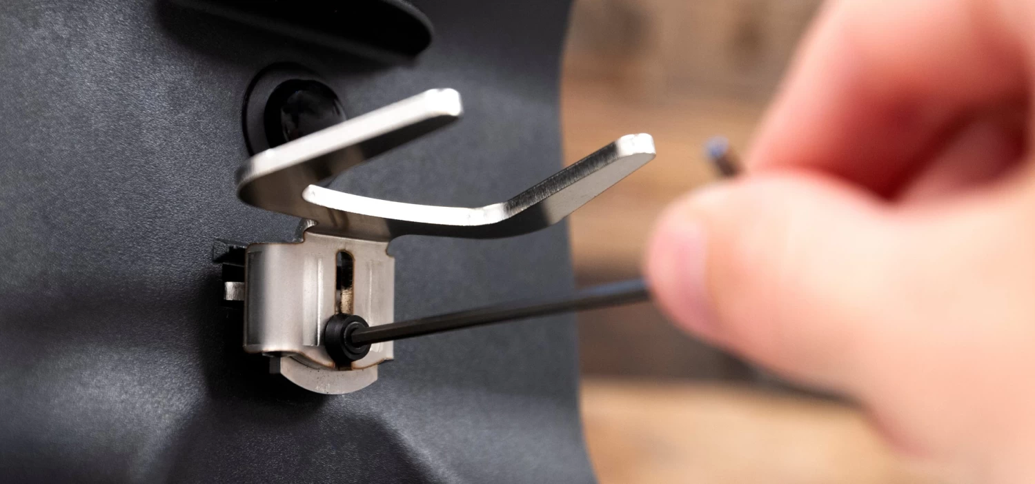 Eureka Atom Espresso Grinder In Red - Image 4