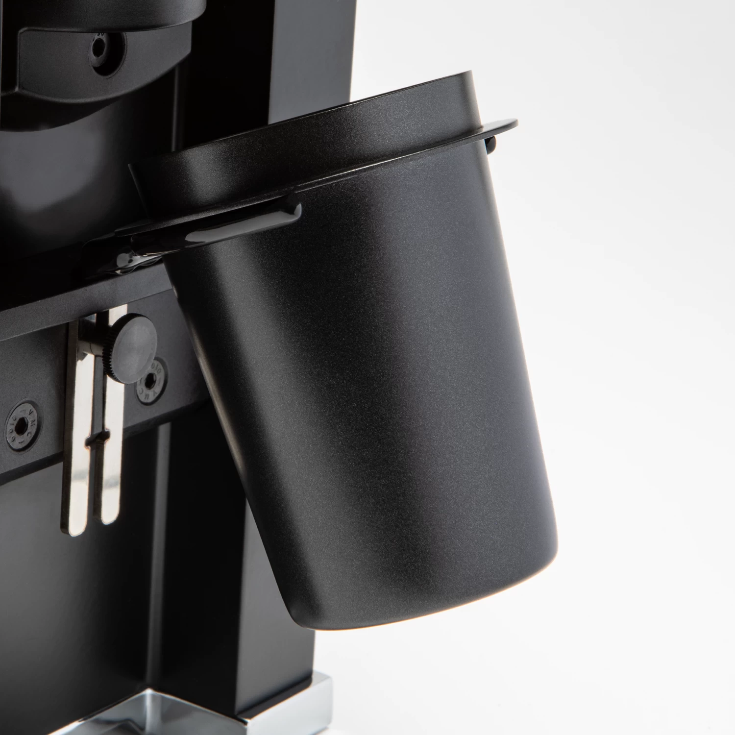 LX Edison 65 SD Espresso Grinder - Chrome - Image 8