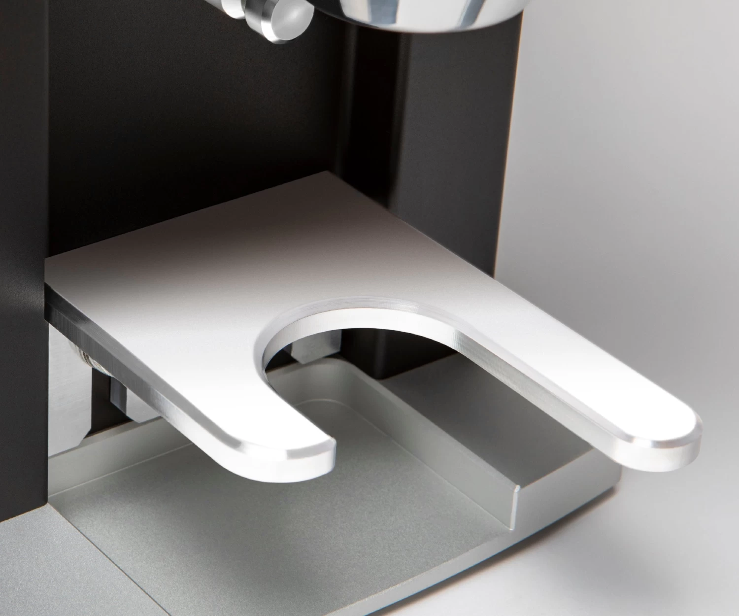 Rocket Espresso Faustino Grinder In Matte Black - Image 16