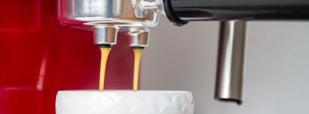 Illy X7.1 IperEspresso Machine - Red - Image 2